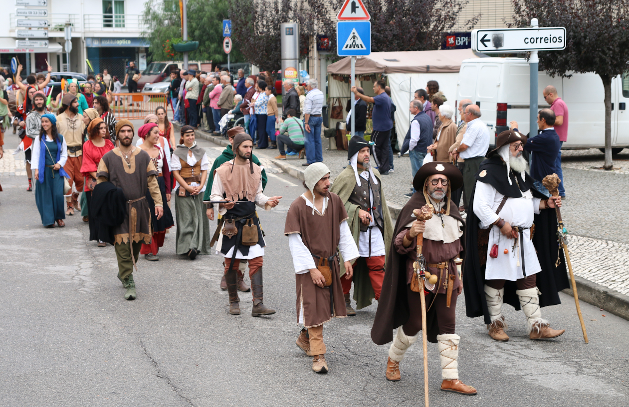 festas_cidade_oliveira_do_bairro